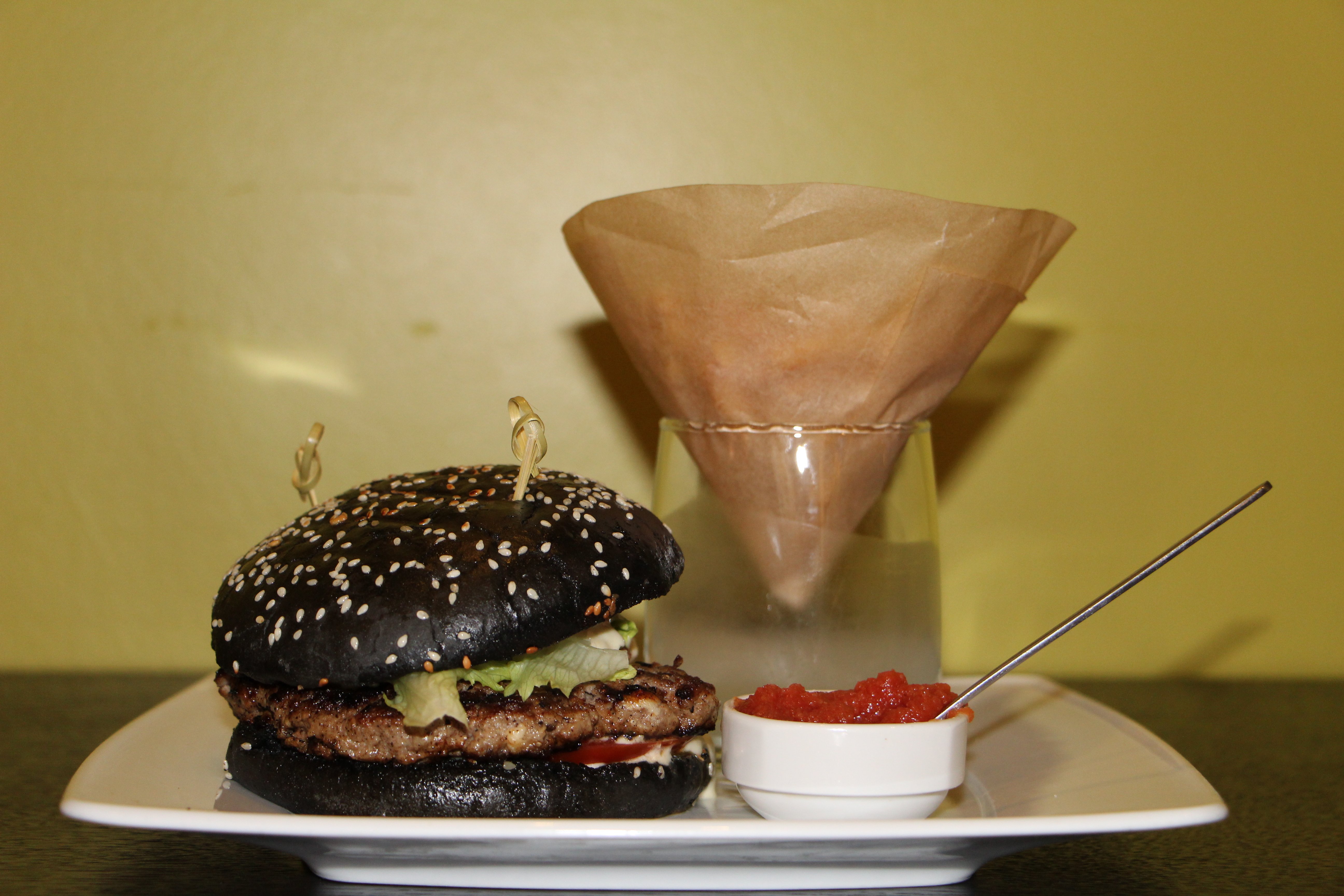 соловей сасово ресторан меню. burger chernyj s govyazhej vyrezkoj 423 330. соловей сасово ресторан меню фото. соловей сасово ресторан меню-burger chernyj s govyazhej vyrezkoj 423 330. картинка соловей сасово ресторан меню. картинка burger chernyj s govyazhej vyrezkoj 423 330. Жульен мясной с сырокопчёной свининой